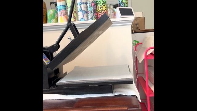 Say Goodbye to Waterslide Paper! | How to Sublimate on Vinyl смотреть онлайн