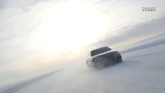 На шинах Nokian Hakkapeliitta 8 был поставлен мировой рекорд по скорости на льду. смотреть онлайн