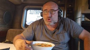 18+ Дальнобойщик США. Мини скороварка. Замена фильта. Пробный суп...