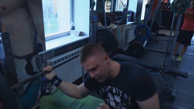 Сушка Максика. Жим 100 кг на количество. смотреть онлайн