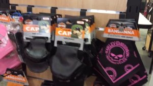 из мотосалона Харлей Девидсон/Harley Davidson