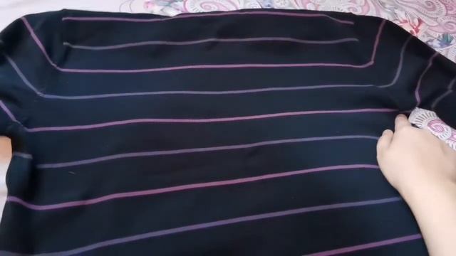 DIY ЛЕЖАНКА для домашнего питомца из старого свитера смотреть онлайн