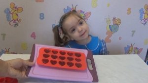 Делаем желейные конфетки из сока