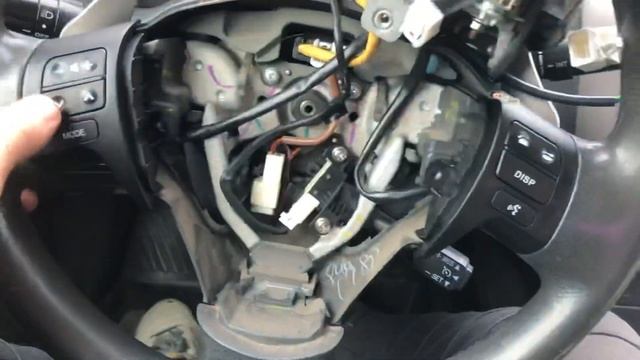 Установка мультируля на Toyota Corolla 140 смотреть онлайн