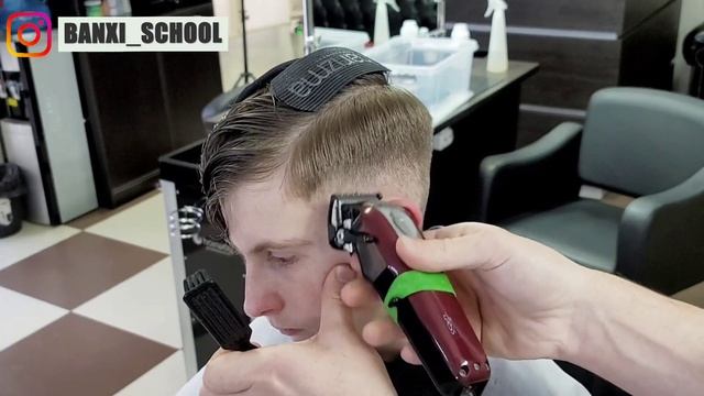 Side Part с объемом / CLASSIC haircut / школа барберов смотреть онлайн