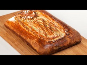 Пирог из слоёного теста со сливочной курицей и луком-пореем и чай масала | Дежурный по кухне