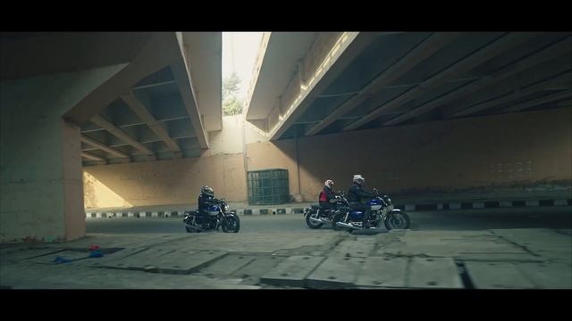 This Music day, move on the beats of H'ness CB350 Anthem смотреть онлайн