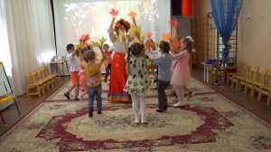 "Вальс с листочками" Евтодьевой Аллы