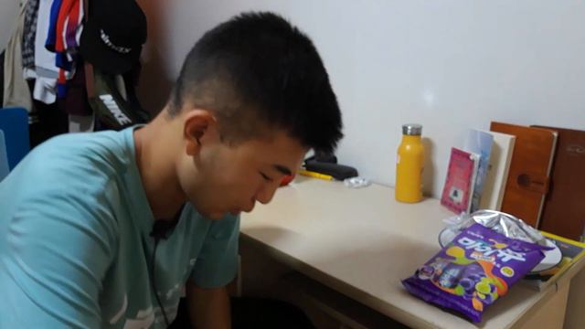 Распаковка долгожданных подарков от Республики Корея!!! смотреть онлайн