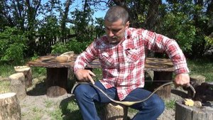 Важный этап в изготовлении лука.