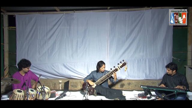Sitar Maestro Shakir Khan Performing at nisargshala | संगीत रजनी @ निसर्गशाळा । Sitar Music concert
