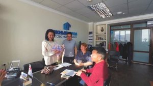 Поздравление клиента с успешной продажей квартиры