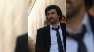 Как живет Энгин Акюрек (Engin Akyürek) и сколько он зарабатывает