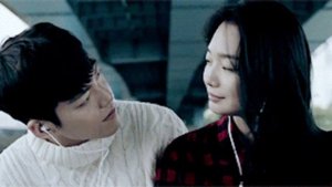 Шин Мин А и Ким У Бин посетили свадьбу менеджера вместе