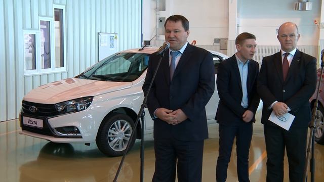 "БИПЭК АВТО - АЗИЯ АВТО" запуск 4 новых автомобилей LADA смотреть онлайн