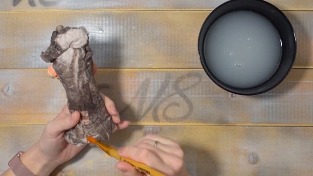 Делаем игрушку "Баба Яга". Часть 2/2. Ватная игрушка. смотреть онлайн