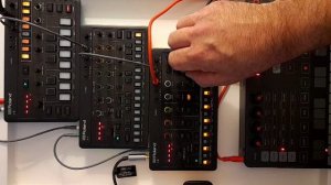 Relaxing loops 3 (IK Uno, Roland S-1 / T-8 / J-6)