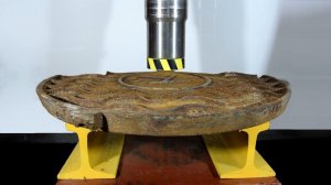 HYDRAULIC PRESS VS MANHOLE COVER