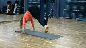 Флекс. Упражнения для растяжки тела от фитнес-клуба MEGAPOLIS