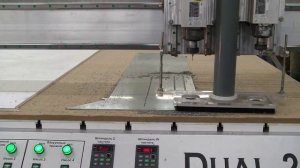 Cutting composite panels_ Фрезерный станок по резке композитных панелей BIGZEE серии PRO