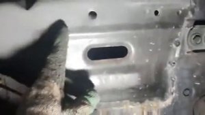 Ниссан Максима Вода в салоне