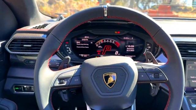 Comparing the 2024 Haval H6 Hybrid Vs Lamborghini Urus