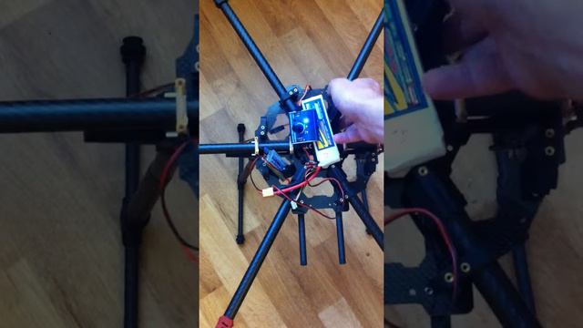 Tarot690 + Складывающиеся шасси! смотреть онлайн