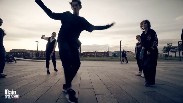 Группа Олеси Лемешевой / 'Roofless' / House начинающие / Центр Танца MAINSTREAM смотреть онлайн