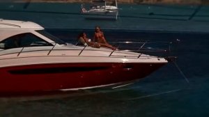 Sea Ray Sundancer 355 International
