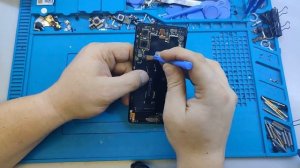 Разбор и замена дисплея на Xiaomi Mi Mix 2S disassemble smartphone