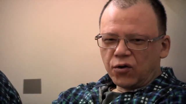 Слабонервным не смотреть.  Психиатрическая больница  Жизнь пациентов.