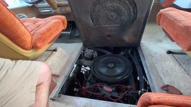 ‘77 GMC Motorhome Tour смотреть онлайн