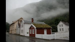 Лаердаль - деревня в Норвегии. Laerdahl is a village in Norway. Laerdahl是挪威的一个村庄。