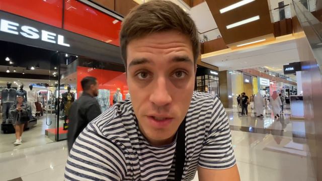 ДЕНЬГИ УЛЕТАЮТ! Дубай. Как выжить? смотреть онлайн