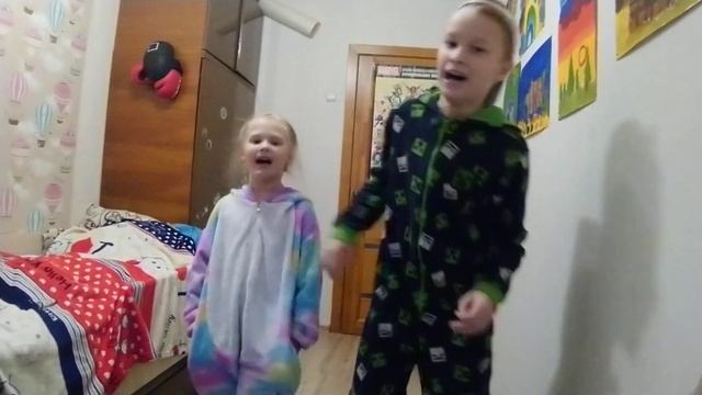 Я ем головы на завтрак (Компот) перепев.