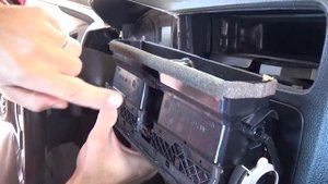 VW JETTA MK6 VENTS DASH VENT REMOVAL REPLACEMENT VW GOLF MK6