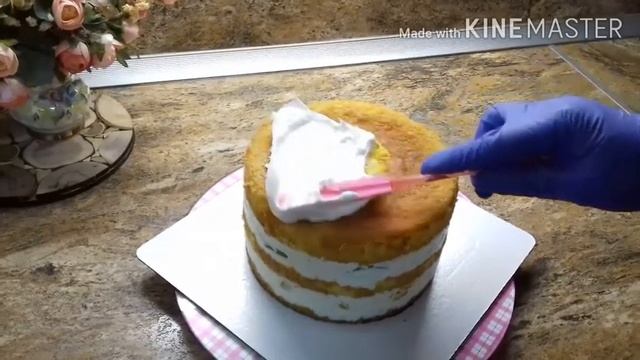 Бисквитный торт со сливочно-творожным кремом. Как в домашних условиях легко украсить торт.