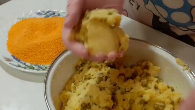 Картофельные котлеты с зеленым горошком. Постные котлеты #постныекотлеты#картофельныекотлеты