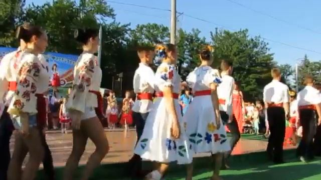 Танец черешенки