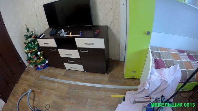 Разделение одной комнаты на детскую и гостиную дверями купе своими руками смотреть онлайн