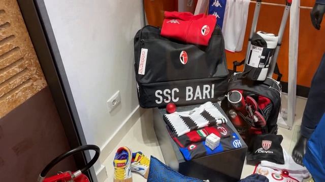 ИТАЛИЯ СЕГОДНЯ ?? Что носит молодежь в Италии: Bershka, Stradivarius, Pull and Bear, Foot Locker смотреть онлайн