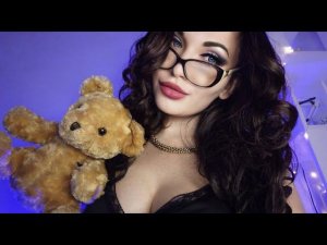 АСМР Я твоя мамочка и я уложу тебя спать/ I'm your mommy and I'll put you to bed ASMR
