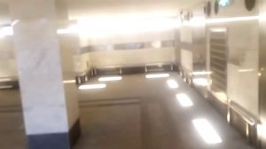 открыт новый вход в метро Комсомольская рядом с Ленинградским вокзалом
