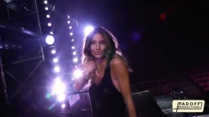 Victoria's Secret Angels Lip Sync "Beauty and a Beat" with Justin Bieber