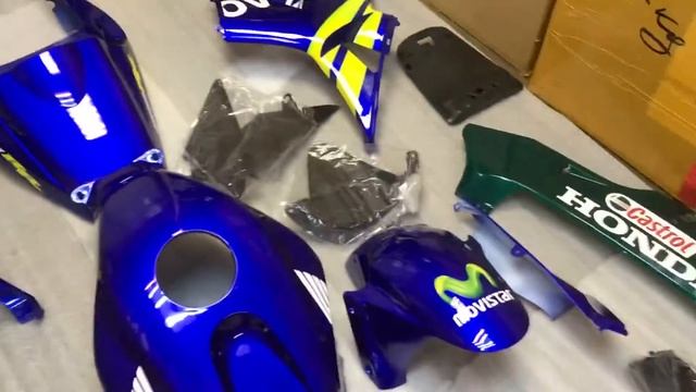 HONDA CBR600RR 2005 - 2006 Обзор комплекта пластика смотреть онлайн