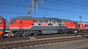 Электровоз ЭП2К-191 и тепловоз ТЭП70-0242 с поездом № 260 Анапа – Санкт-Петербург