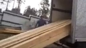 Движущиеся полы в фургоне