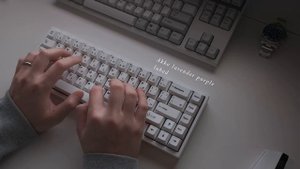 Akko Lavender Purple Switches Typing Test [Unlubed vs. Lubed]