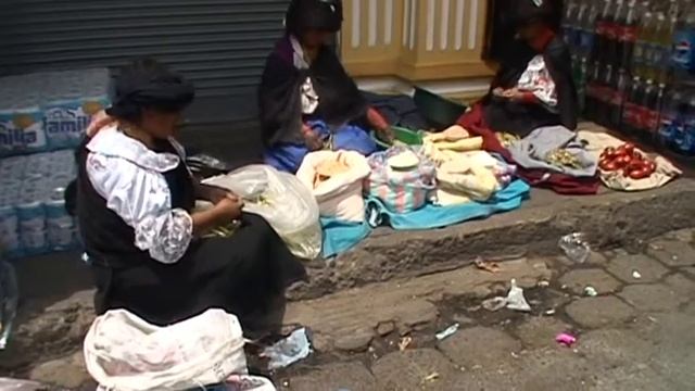 Otavalo (Ecuador) Vacation Travel Video Guide смотреть онлайн