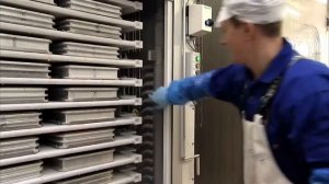 DSI Эксплуатация горизонтального плиточного скороморозильного аппарата